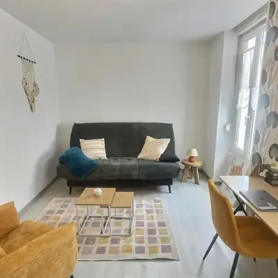 Studio Chill et Calme a REIMS ideal couples et professionnels