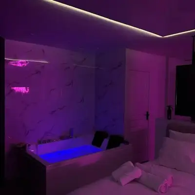 Cosy Love Room