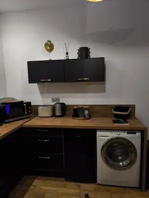 Cuisine ou kitchenette dans l'établissement Loveroom LovaLova