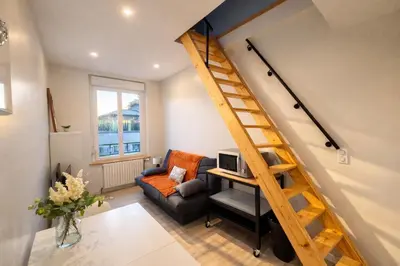 Coin salon dans l'établissement Urban Duplex