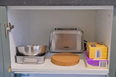 Cuisine ou kitchenette dans l'établissement The Barbatre studio