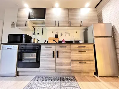 Cuisine ou kitchenette dans l'établissement Luton RDC avec terrasse calme proche centre ville
