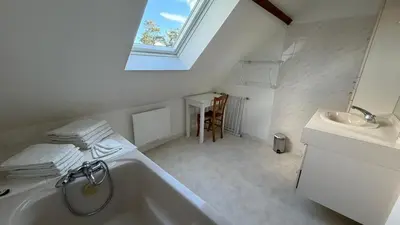 Salle de bains dans l'établissement Gite du tilleul 6 personnes à la campagne proche Disneyland Paris
