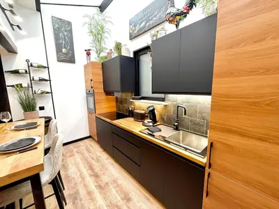 Cuisine ou kitchenette dans l'établissement L'Insolite, les pièces cachées