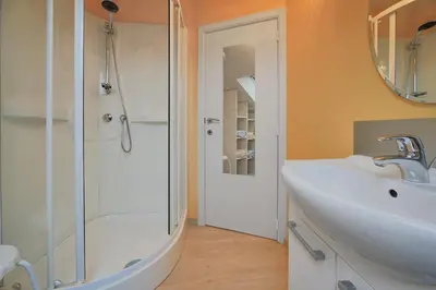 Salle de bains dans l'établissement Gîte la Grenouillère - Proche PNR de l'Avesnois