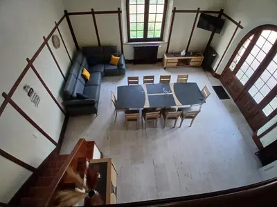 Coin salon dans l'établissement Manoir de la Gravière