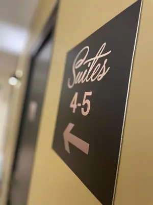 Certificat, récompense, panneau ou autre document affiché dans l'établissement Suite du Spa 4 - Parking Privé Gratuit