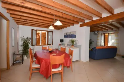 Cuisine ou kitchenette dans l'établissement Le gîte du lavoir en champagne