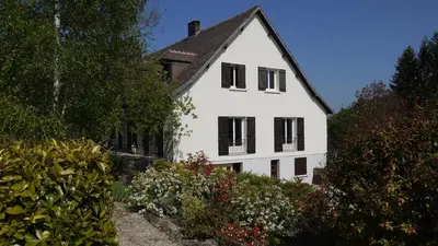 Jardin de l'établissement GITE DE MAMIE - jusqu'à 20 personnes