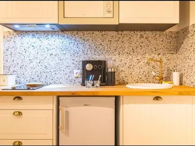 Plan de l'établissement Élégant Appartement Moderne à Reims avec Internet Haut Débit - FR-1-870-1