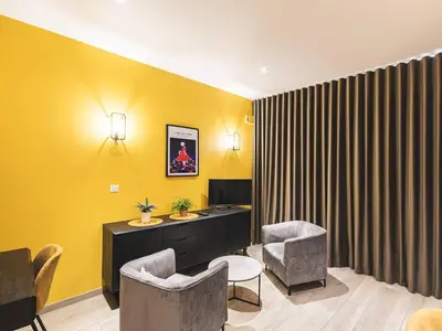 Plan de l'établissement Appartement Moderne Reims Centre avec Parking et WiFi - FR-1-870-9
