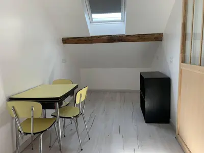 Plan de l'établissement Duplex lumineux à Reims - 2 chambres, moderne et confortable - FR-1-870-12