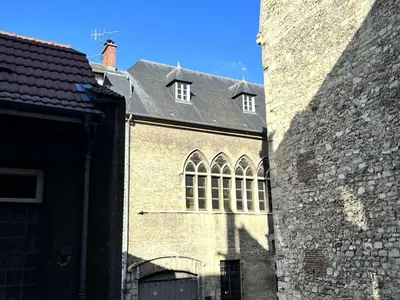 Plan de l'établissement Spacieux 4 Chambres au Centre de Reims avec Internet Inclus - FR-1-870-26