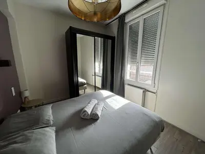 Plan de l'établissement Appartement Confortable & Moderne à Reims - FR-1-870-21