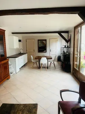Cuisine ou kitchenette dans l'établissement La maisonnette