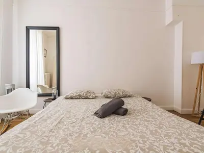 Un ou plusieurs lits dans un hébergement de l'établissement Appartement Central à Reims - Près de la Cathédrale - FR-1-870-11