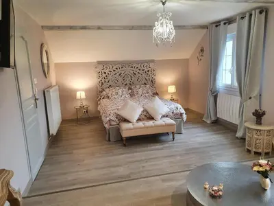 Coin salon dans l'établissement Chambre d'Hôte Les Ondines