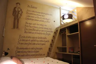 Un ou plusieurs lits dans un hébergement de l'établissement Côté Chambres