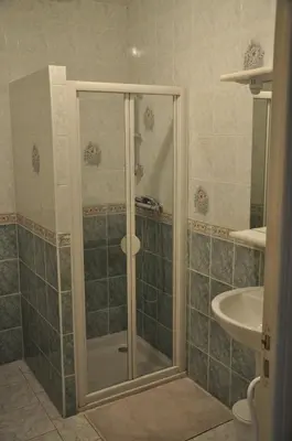 Salle de bains dans l'établissement Les Rendzines
