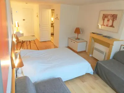 Un ou plusieurs lits dans un hébergement de l'établissement Chambres Boufflet