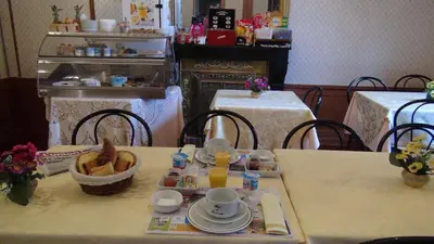 Nourriture dans l'hôtel ou à proximité