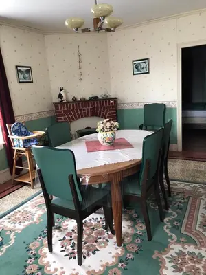Coin salon dans l'établissement Maison d'Argonne