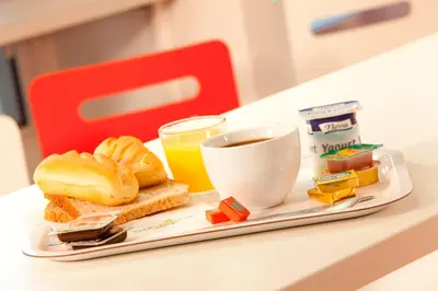 Nourriture dans l'hôtel ou à proximité