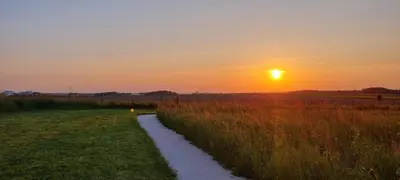 Lever ou coucher de soleil vu de le camping ou à proximité