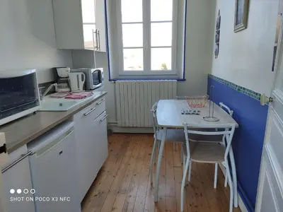 Cuisine ou kitchenette dans l'établissement Le Clos du Val