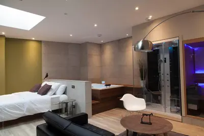Un ou plusieurs lits dans un hébergement de l'établissement My Spa