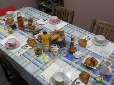 Nourriture dans la maison d'hôtes ou à proximité
