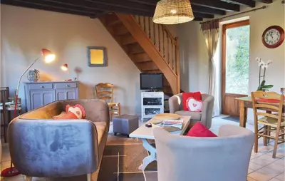 Coin salon dans l'établissement Two-Bedroom Holiday Home In Romery