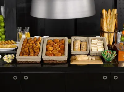 Nourriture dans l'hôtel ou à proximité