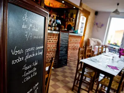 Boissons dans l'établissement Logis Hotel Restaurant Le Relais Fleuri