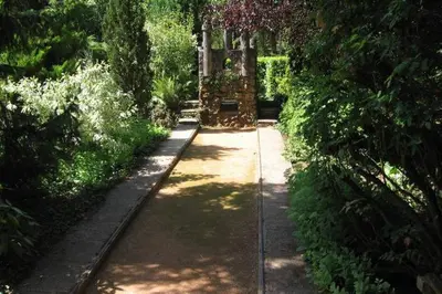 Jardin de l'établissement Le Robinson