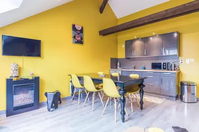 Cuisine ou kitchenette dans l'établissement Gite 
