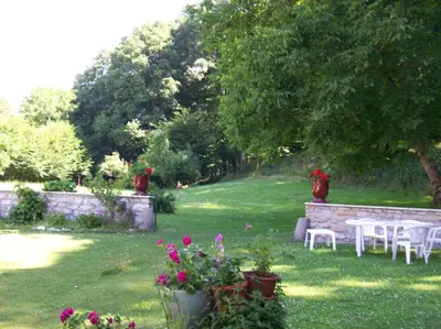 Jardin de l'établissement Le Chant des Oiseaux