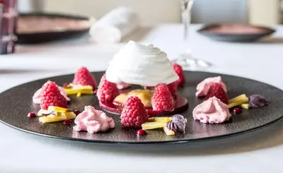 Nourriture dans l'hôtel ou à proximité