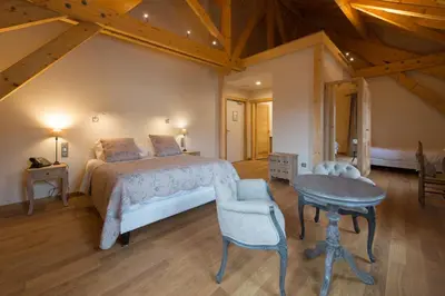 Un ou plusieurs lits dans un hébergement de l'établissement Auberge De L'abbaye