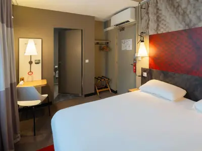 Un ou plusieurs lits dans un hébergement de l'établissement ibis Epernay Centre Ville