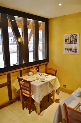 Coin salon dans l'établissement Le Clos Margot
