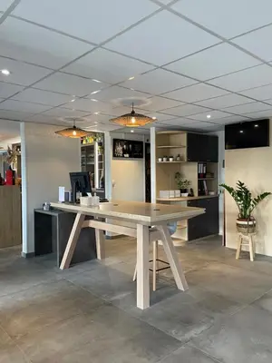 Cuisine ou kitchenette dans l'établissement Ibis Laon - Hôtel Restaurant