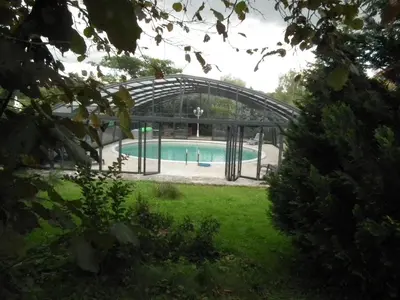 Piscine de l'établissement La Maison dans la Brie ou située à proximité