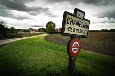 Certificat, récompense, panneau ou autre document affiché dans l'établissement Le clos Champlieu