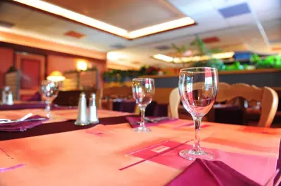 Boissons dans l'établissement Logis Argonne Hôtel