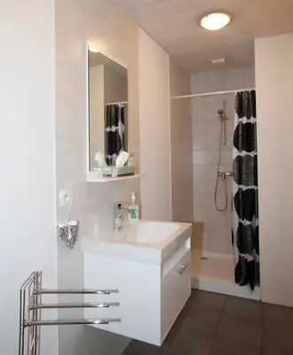 Salle de bains dans l'établissement Arara
