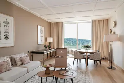 Coin salon dans l'établissement Royal Champagne Hotel & Spa