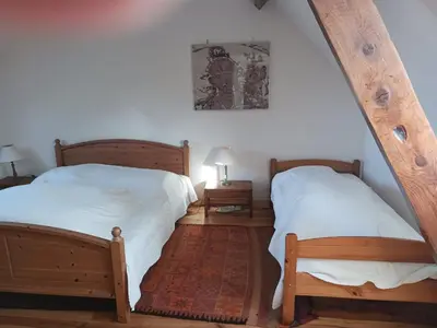 Un ou plusieurs lits dans un hébergement de l'établissement Mansion in Machemont with Private Garden, BBQ & Fireplace