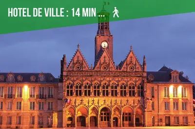 Certificat, récompense, panneau ou autre document affiché dans l'établissement Comme à la Maison - DE LA TOUR