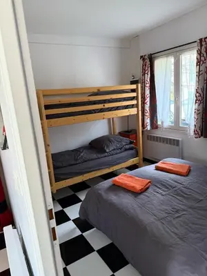 Un ou plusieurs lits dans un hébergement de l'établissement Birchbank Cottage - Disney 30min